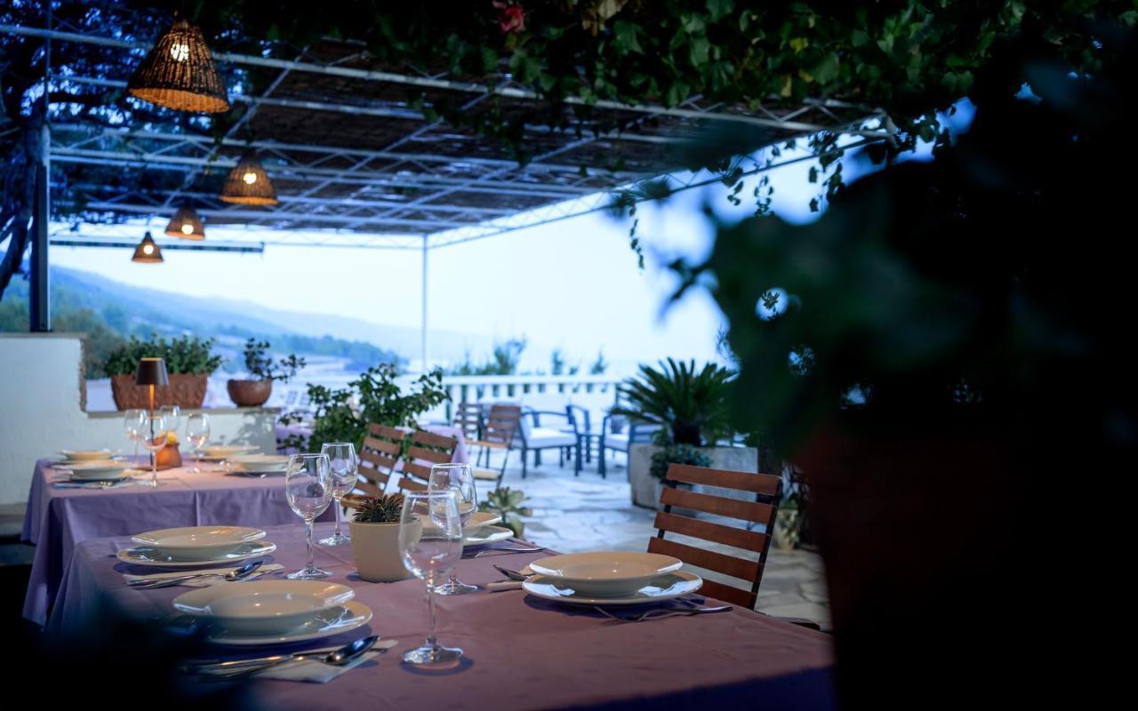Pansion Marjan Hotel Zavala Kültér fotó