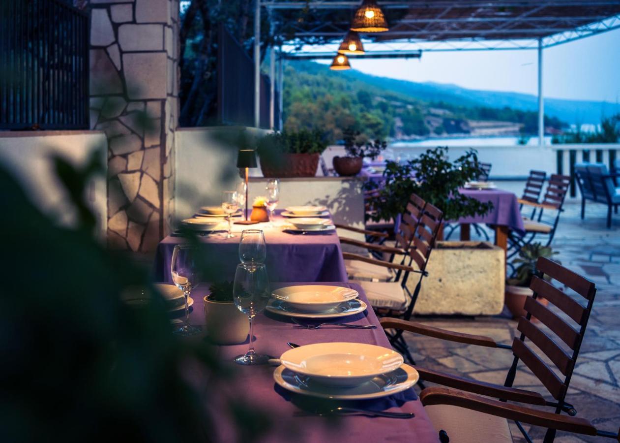 Pansion Marjan Hotel Zavala Kültér fotó