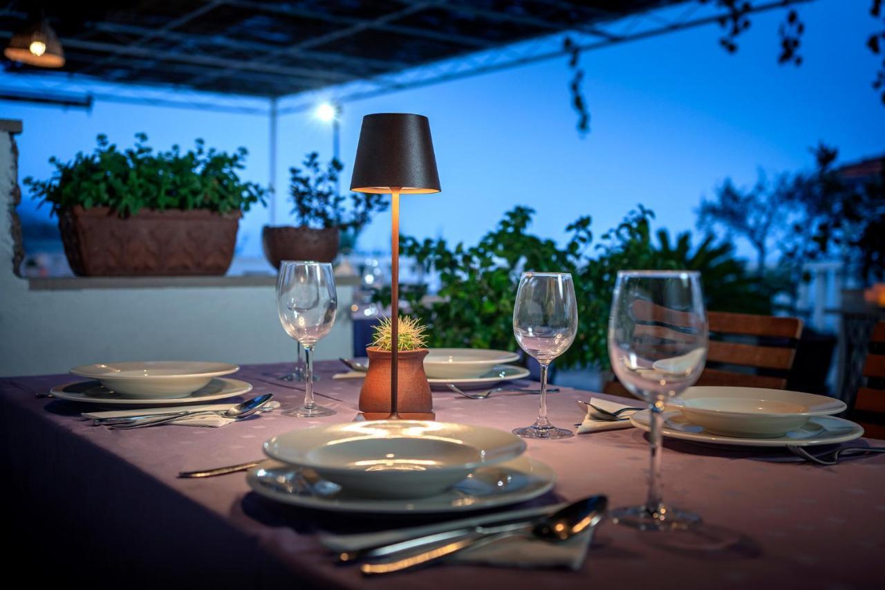 Pansion Marjan Hotel Zavala Kültér fotó