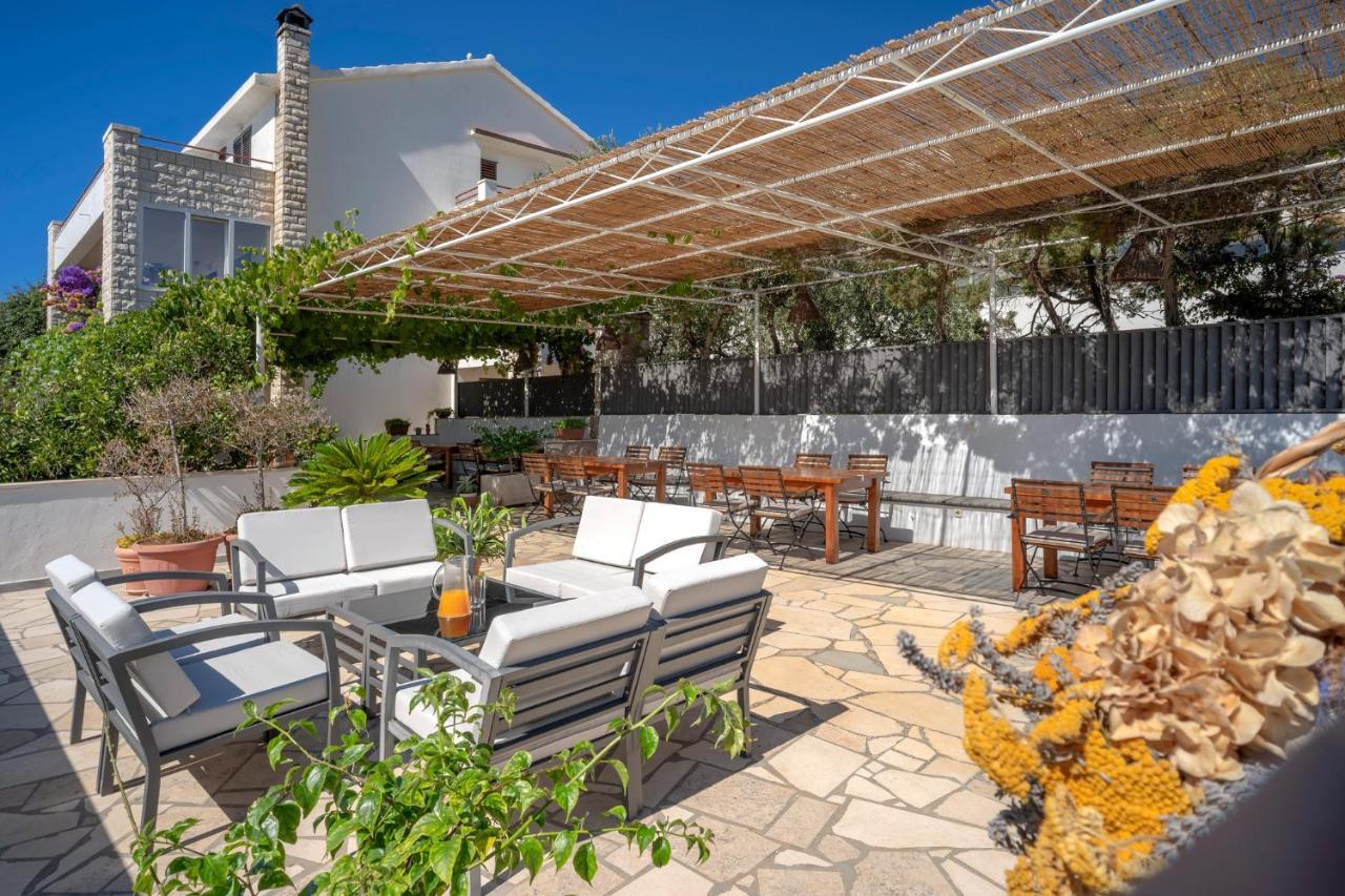 Pansion Marjan Hotel Zavala Kültér fotó