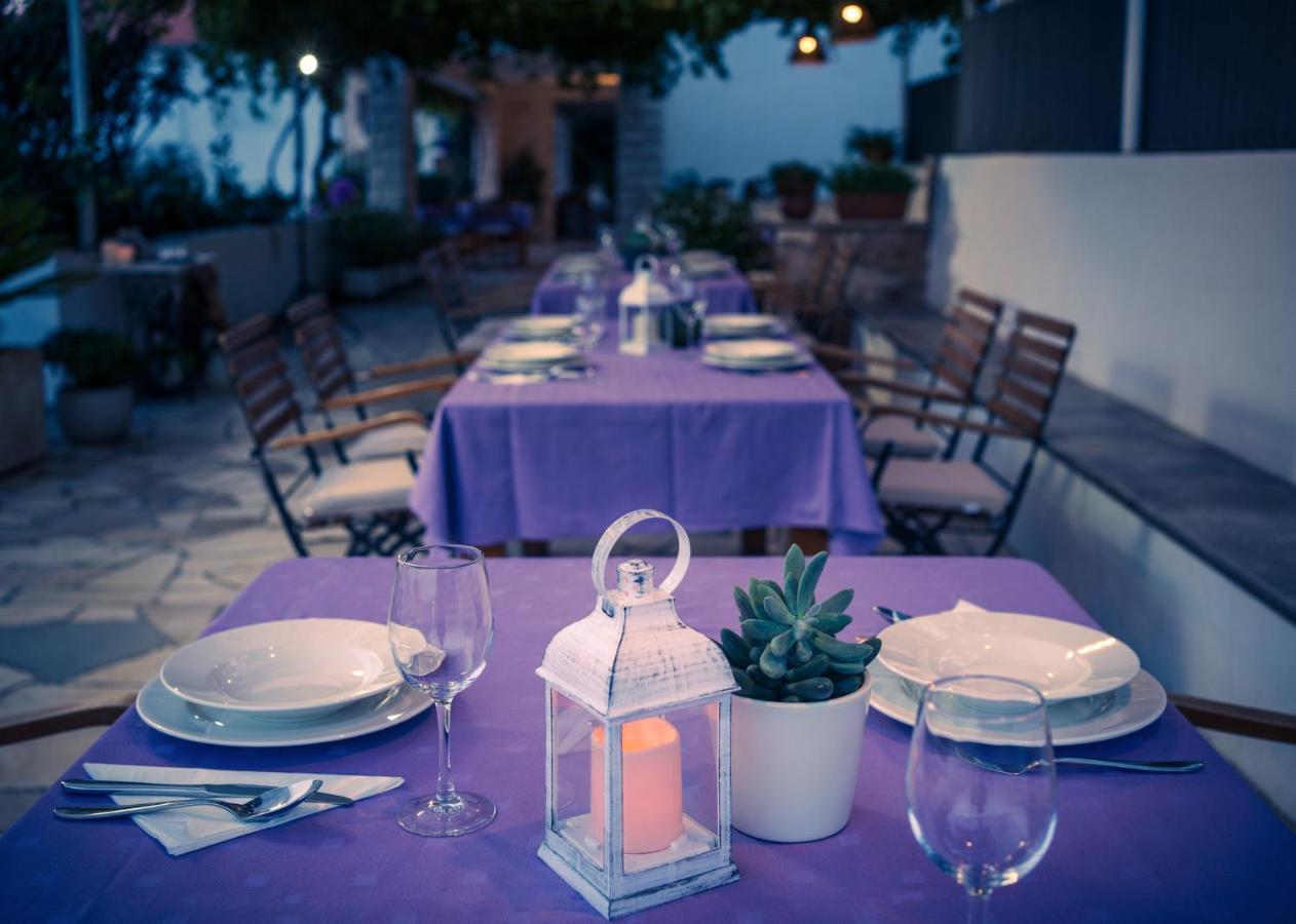 Pansion Marjan Hotel Zavala Kültér fotó